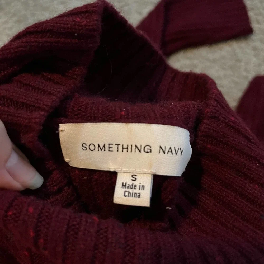 Something navy heathered‎ burgundy mock / turtleneck wool cashmere sweater small